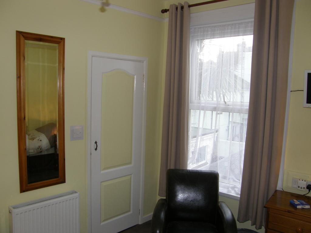 Kingswinford Guest House Paignton Esterno foto